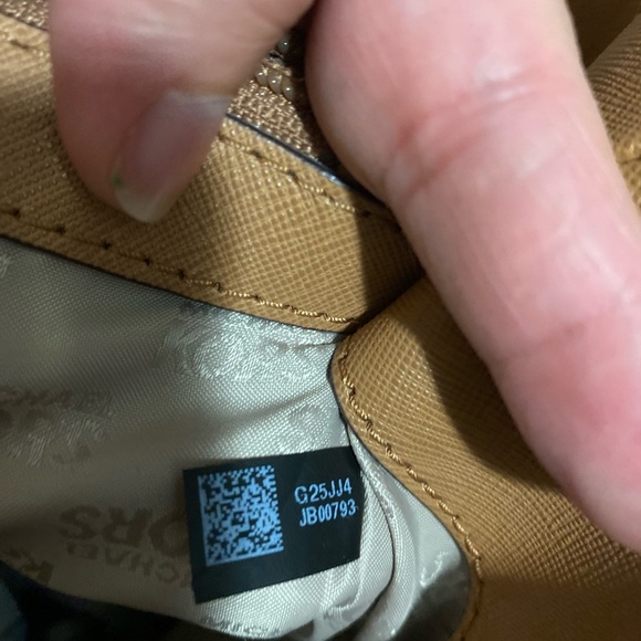 Michael Kors Women's Signature PVC Susannah Brown Large Tote Satchel - Picture 7 of 13